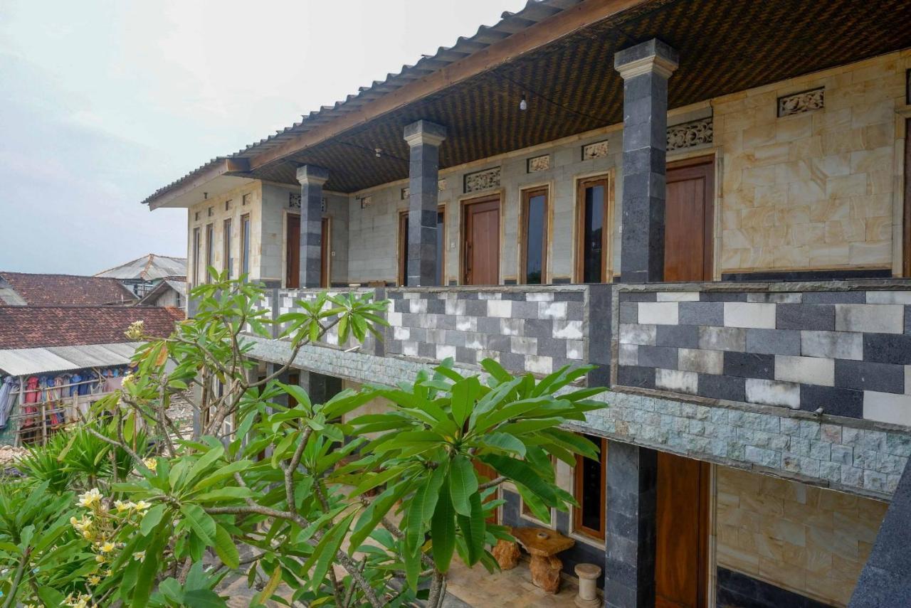 Hotel Kampoeng Drini Redpartner Brono Exterior photo